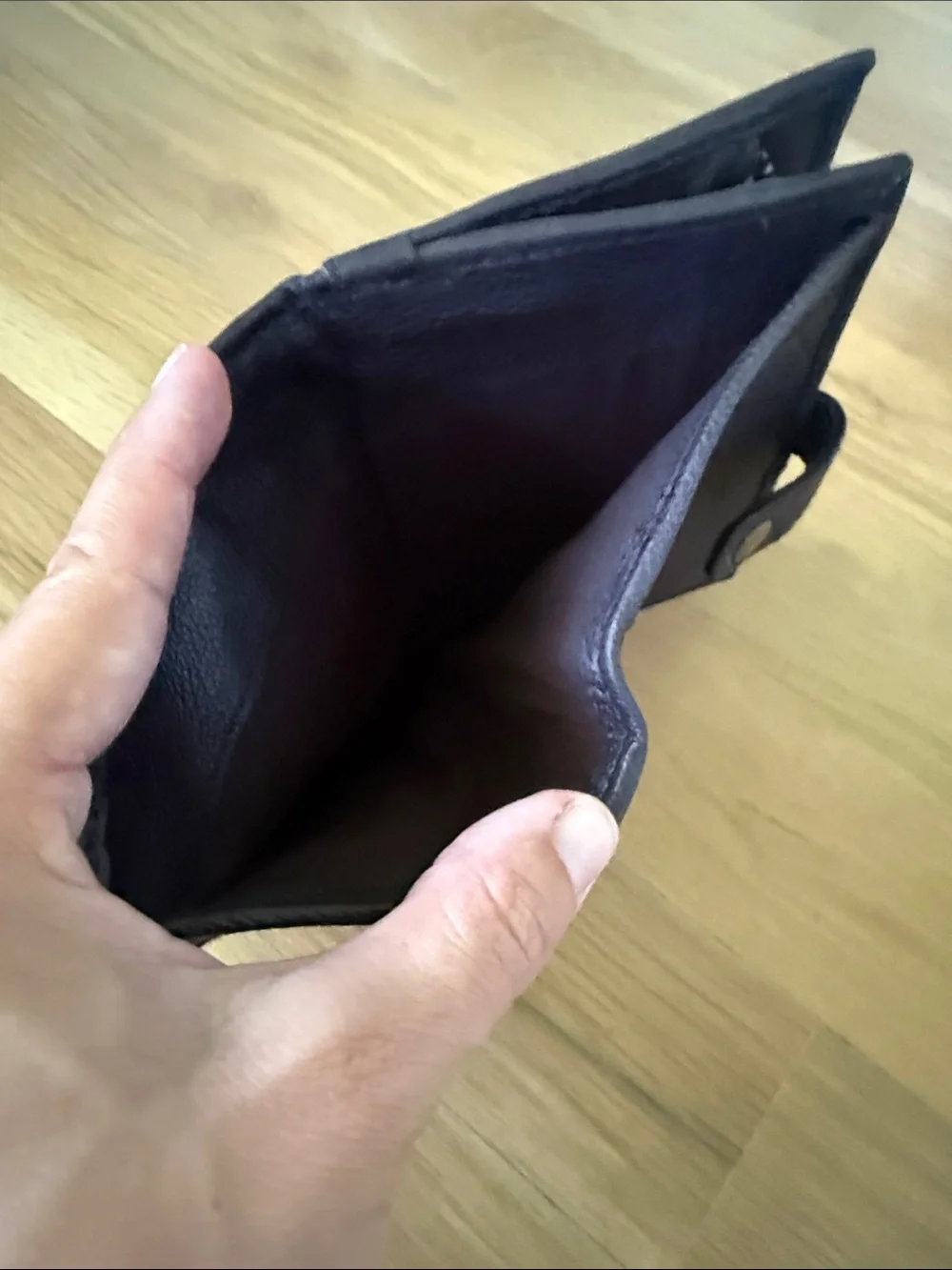 Latico Woodstock Wallet